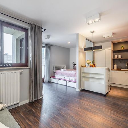 Spacious Studio Ac View Pokorna 2 Parking Warschau Exterior foto